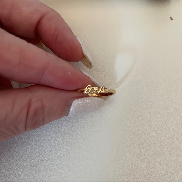 NWT Kris Nations “love” script 18k Gold Ring New Gift Jewelry Women’s size 6 - Picture 9 of 13